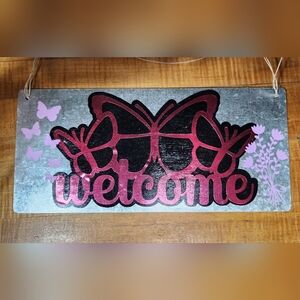 Metal Welcome Sign